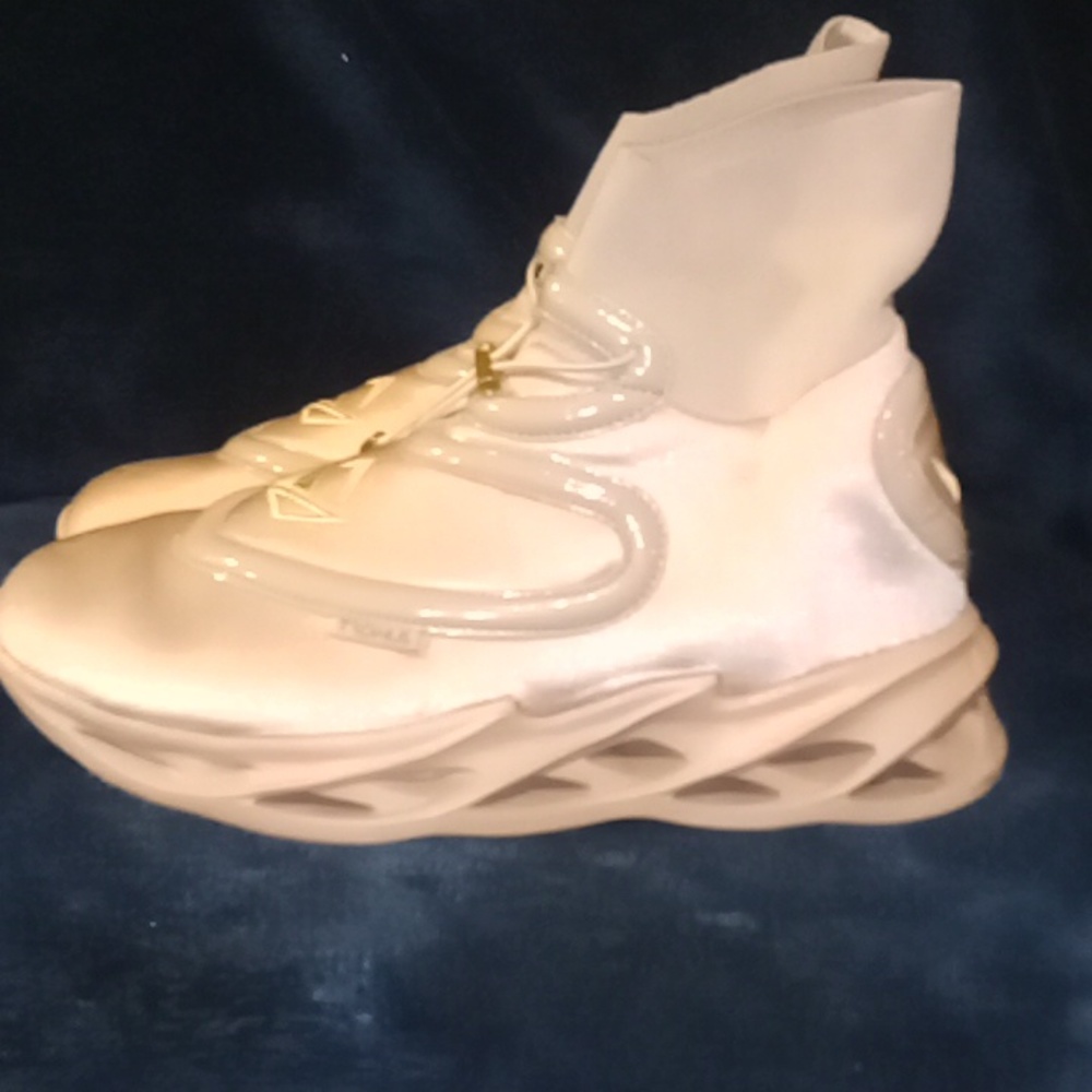 Tronus Women's Sand High Tops